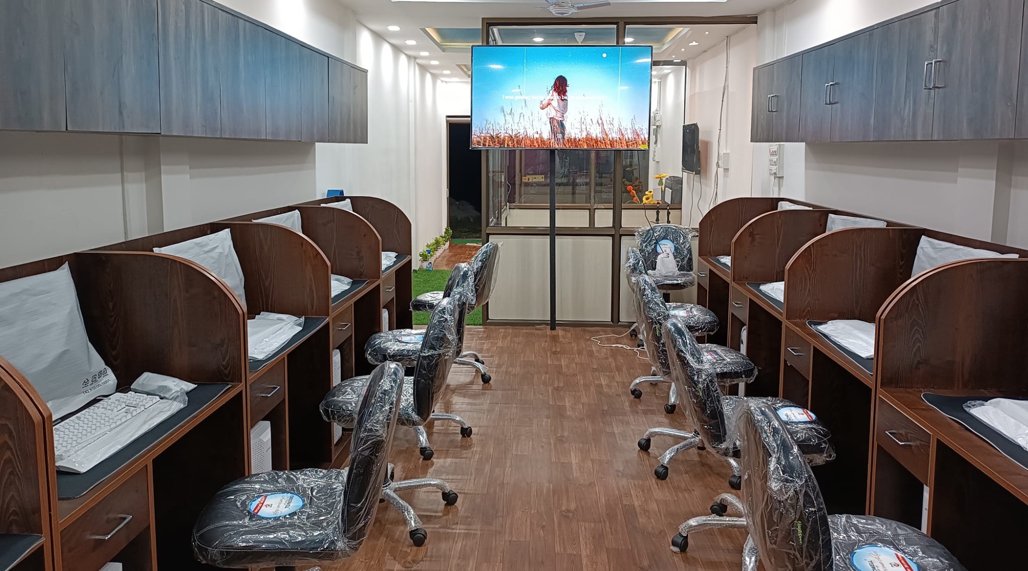 Jenbum Academy Computer Lab